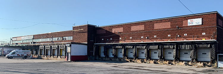 Innovo Property Group closes $54.25 million acquisition of 140,000 s/f warehouse; Junik and Stein of Pinnacle are brokers